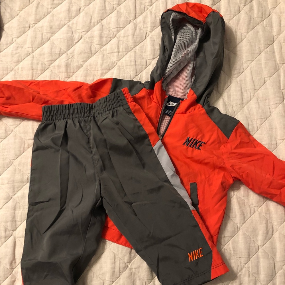 Nike Sweatsuit - 12mo
